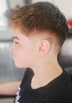The Men's Den Grooming Lounge gallery image 1